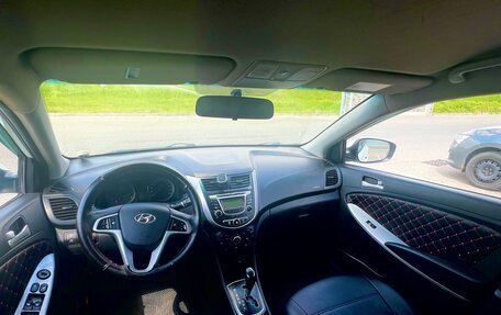 Hyundai Solaris II рестайлинг, 2013 год, 595 000 рублей, 6 фотография