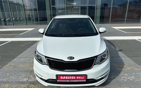 KIA Rio III рестайлинг, 2015 год, 1 080 000 рублей, 1 фотография