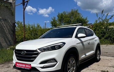 Hyundai Tucson III, 2015 год, 1 780 000 рублей, 1 фотография
