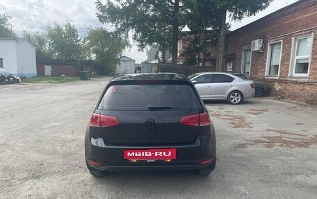 Volkswagen Golf VII, 2014 год, 900 000 рублей, 3 фотография
