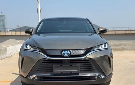 Toyota Harrier, 2021 год, 3 660 000 рублей, 6 фотография