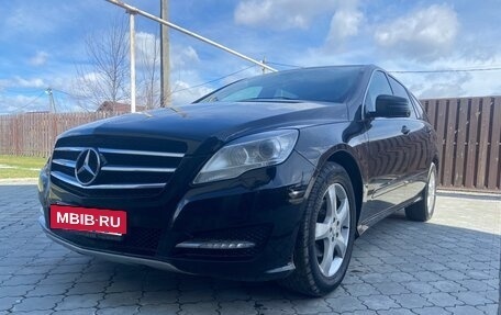 Mercedes-Benz R-Класс, 2011 год, 1 680 000 рублей, 2 фотография