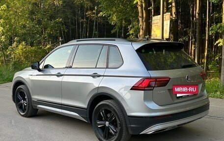 Volkswagen Tiguan II, 2019 год, 2 600 000 рублей, 6 фотография