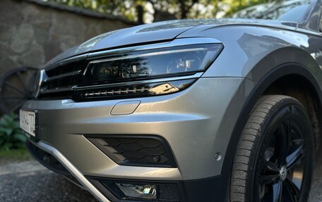 Volkswagen Tiguan II, 2019 год, 2 600 000 рублей, 14 фотография