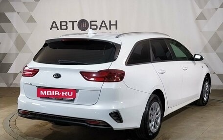 KIA cee'd III, 2021 год, 1 819 000 рублей, 3 фотография