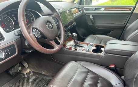 Volkswagen Touareg III, 2012 год, 2 890 000 рублей, 7 фотография