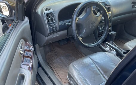 Nissan Maxima VIII, 2000 год, 220 000 рублей, 6 фотография