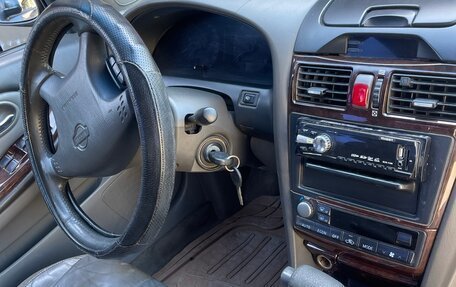 Nissan Maxima VIII, 2000 год, 220 000 рублей, 7 фотография