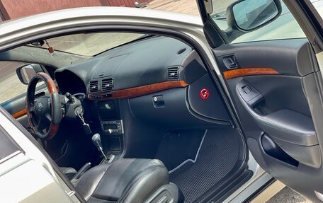 Toyota Avensis III рестайлинг, 2007 год, 1 120 000 рублей, 18 фотография