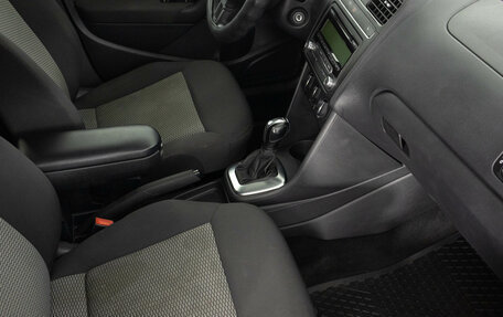 Volkswagen Polo VI (EU Market), 2010 год, 859 000 рублей, 10 фотография