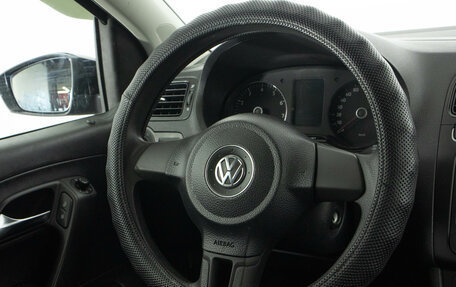 Volkswagen Polo VI (EU Market), 2010 год, 859 000 рублей, 11 фотография