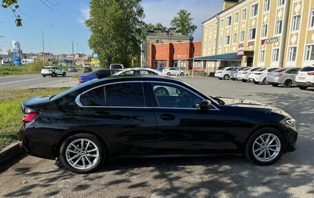 BMW 3 серия, 2019 год, 3 560 000 рублей, 2 фотография