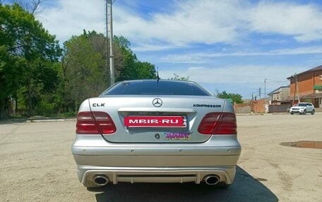 Mercedes-Benz CLK-Класс, 1999 год, 690 000 рублей, 3 фотография