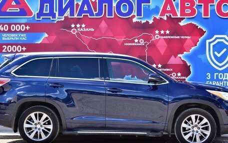 Toyota Highlander III, 2014 год, 2 500 000 рублей, 2 фотография