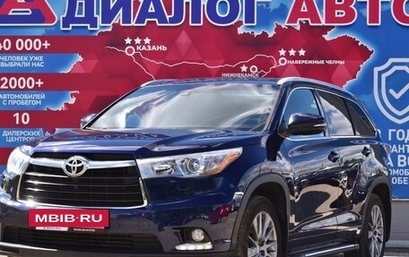 Toyota Highlander III, 2014 год, 2 500 000 рублей, 7 фотография