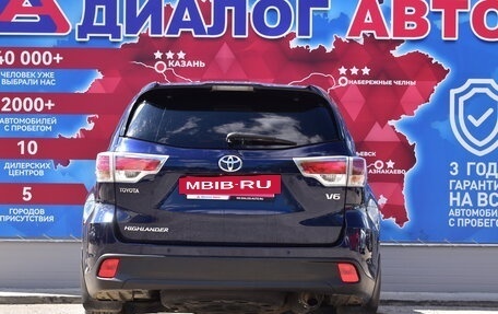 Toyota Highlander III, 2014 год, 2 500 000 рублей, 4 фотография