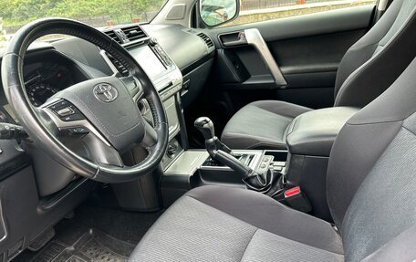 Toyota Land Cruiser Prado 150 рестайлинг 2, 2019 год, 4 750 000 рублей, 4 фотография