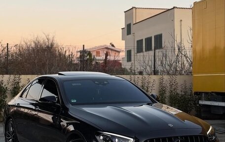 Mercedes-Benz E-Класс AMG, 2022 год, 7 320 000 рублей, 3 фотография