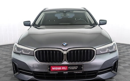 BMW 5 серия, 2020 год, 3 900 000 рублей, 2 фотография