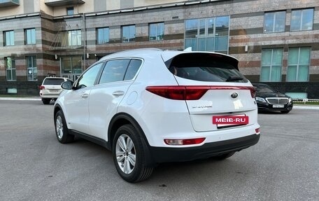 KIA Sportage IV рестайлинг, 2017 год, 2 100 000 рублей, 4 фотография