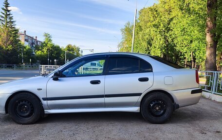 Mitsubishi Carisma I, 2002 год, 350 000 рублей, 3 фотография