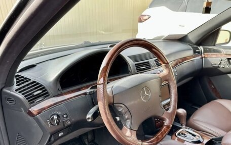 Mercedes-Benz S-Класс, 2002 год, 1 300 000 рублей, 10 фотография