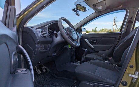 Renault Sandero II рестайлинг, 2017 год, 880 000 рублей, 7 фотография