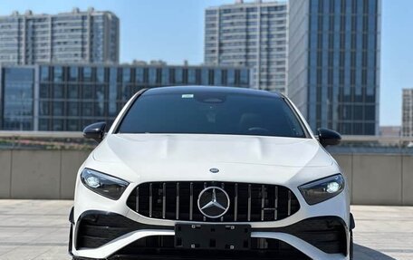 Mercedes-Benz A-Класс AMG, 2024 год, 5 100 000 рублей, 2 фотография
