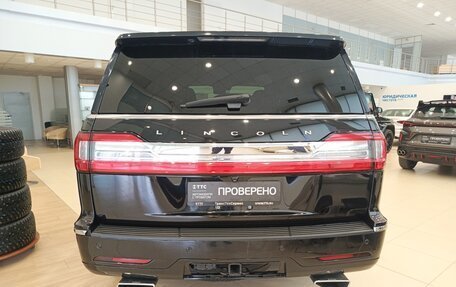 Lincoln Navigator, 2019 год, 5 735 000 рублей, 6 фотография