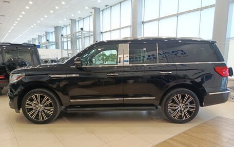 Lincoln Navigator, 2019 год, 5 735 000 рублей, 8 фотография