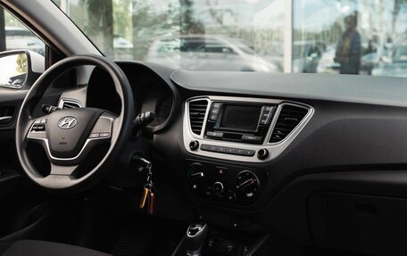 Hyundai Solaris II рестайлинг, 2020 год, 1 500 000 рублей, 10 фотография