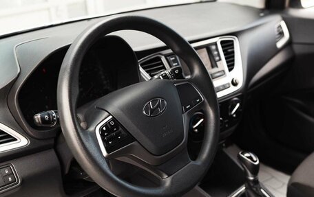 Hyundai Solaris II рестайлинг, 2020 год, 1 500 000 рублей, 11 фотография