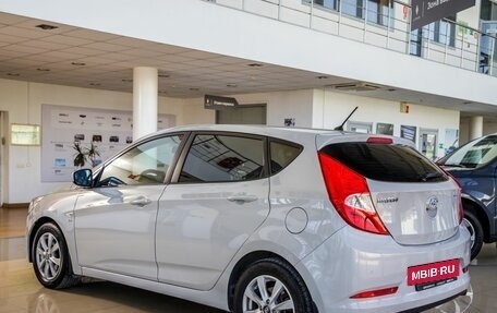 Hyundai Solaris II рестайлинг, 2015 год, 998 000 рублей, 5 фотография