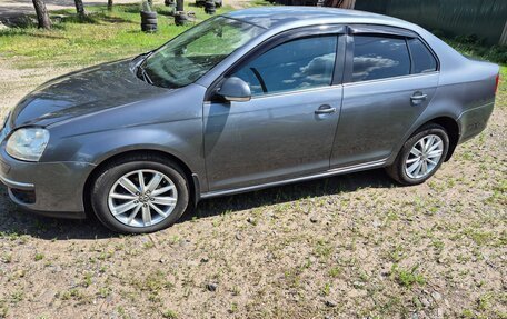Volkswagen Jetta VI, 2010 год, 670 000 рублей, 4 фотография