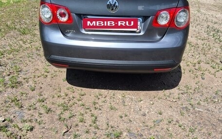Volkswagen Jetta VI, 2010 год, 670 000 рублей, 3 фотография