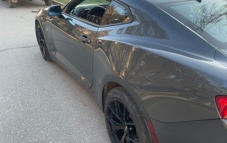 Chevrolet Camaro VI, 2016 год, 2 500 000 рублей, 2 фотография