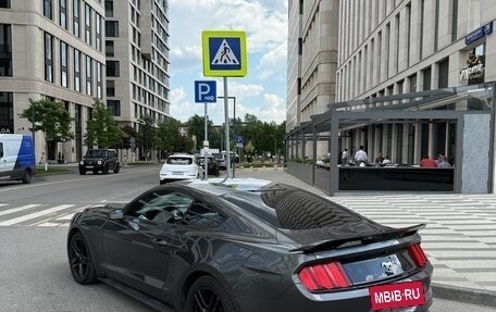 Ford Mustang VI рестайлинг, 2016 год, 2 500 000 рублей, 8 фотография