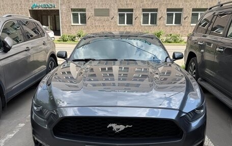 Ford Mustang VI рестайлинг, 2016 год, 2 500 000 рублей, 4 фотография