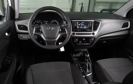 Hyundai Solaris II рестайлинг, 2017 год, 1 385 000 рублей, 6 фотография