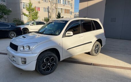 Toyota RAV4, 2000 год, 900 000 рублей, 2 фотография