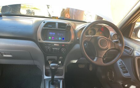 Toyota RAV4, 2000 год, 900 000 рублей, 13 фотография