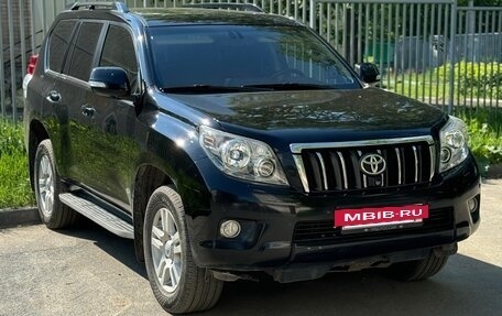 Toyota Land Cruiser Prado 150 рестайлинг 2, 2011 год, 2 650 000 рублей, 2 фотография