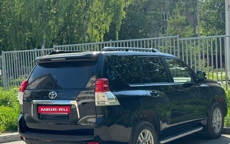 Toyota Land Cruiser Prado 150 рестайлинг 2, 2011 год, 2 650 000 рублей, 6 фотография