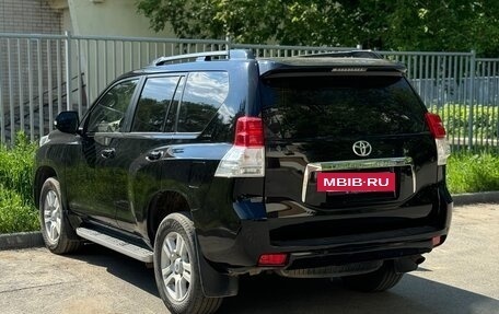 Toyota Land Cruiser Prado 150 рестайлинг 2, 2011 год, 2 650 000 рублей, 8 фотография