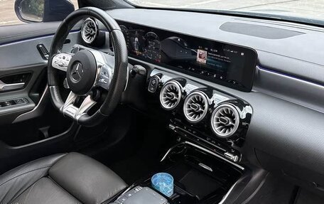 Mercedes-Benz A-Класс AMG, 2022 год, 3 180 000 рублей, 9 фотография