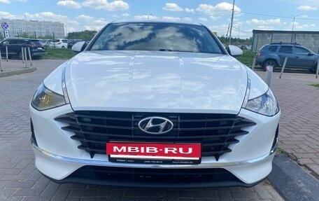 Hyundai Sonata VIII, 2020 год, 2 070 000 рублей, 2 фотография