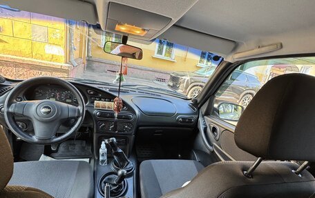 Chevrolet Niva I рестайлинг, 2011 год, 505 000 рублей, 7 фотография