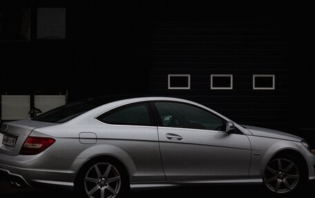 Mercedes-Benz C-Класс, 2012 год, 2 000 000 рублей, 9 фотография