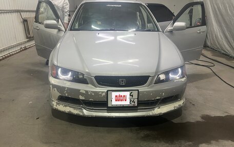 Honda Accord VII рестайлинг, 1999 год, 650 000 рублей, 1 фотография