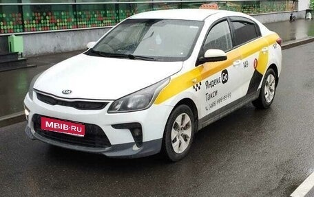 KIA Rio IV, 2017 год, 650 000 рублей, 1 фотография